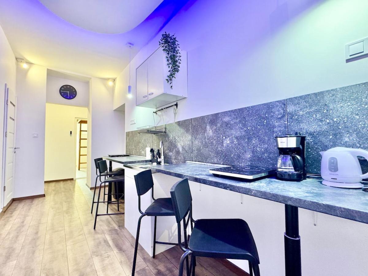 K87 Renovated 6br Lägenhet