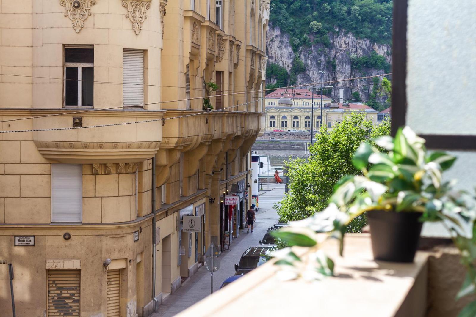 Danube Terrace Hacienda By Nw