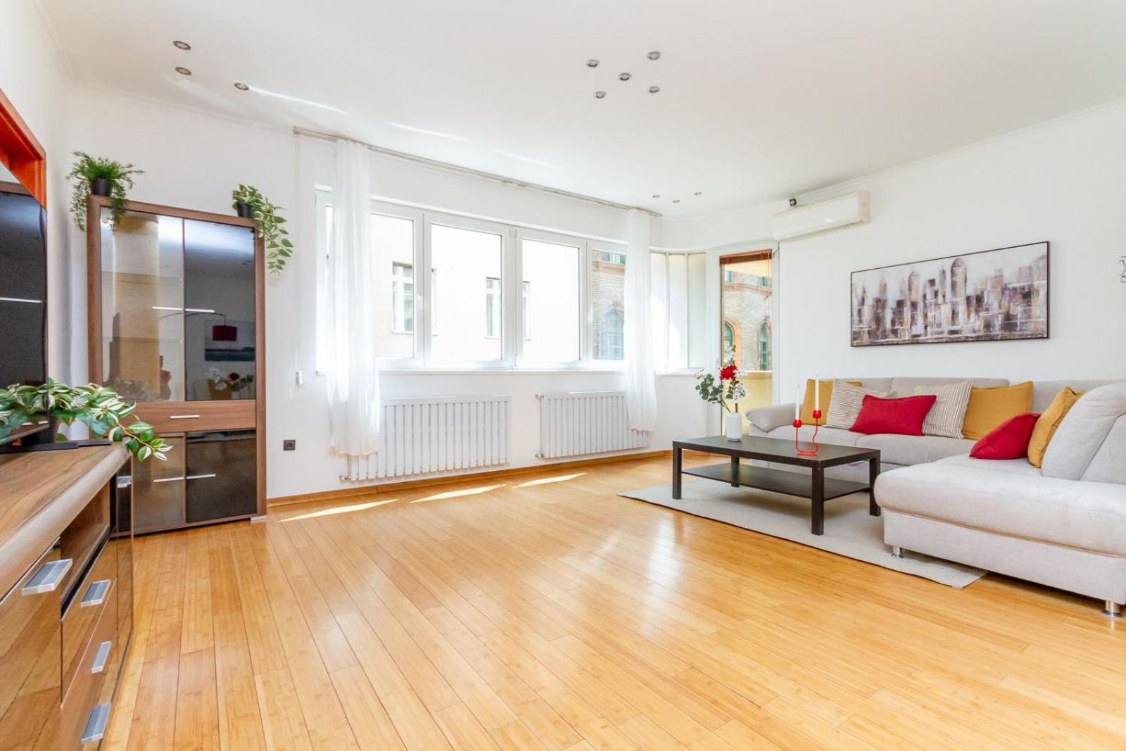 Danube Terrace Hacienda By Nw Appartement *