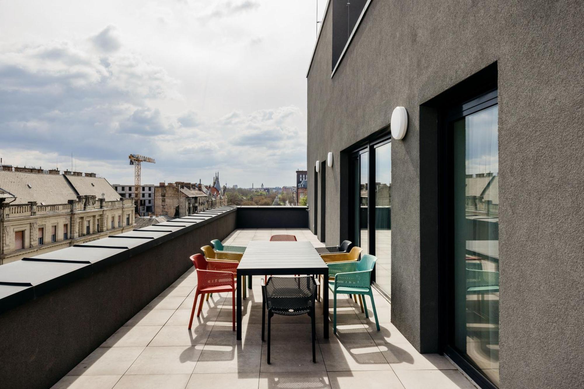 Skyline Living - Penthouse With Terrace And Parking Apartment