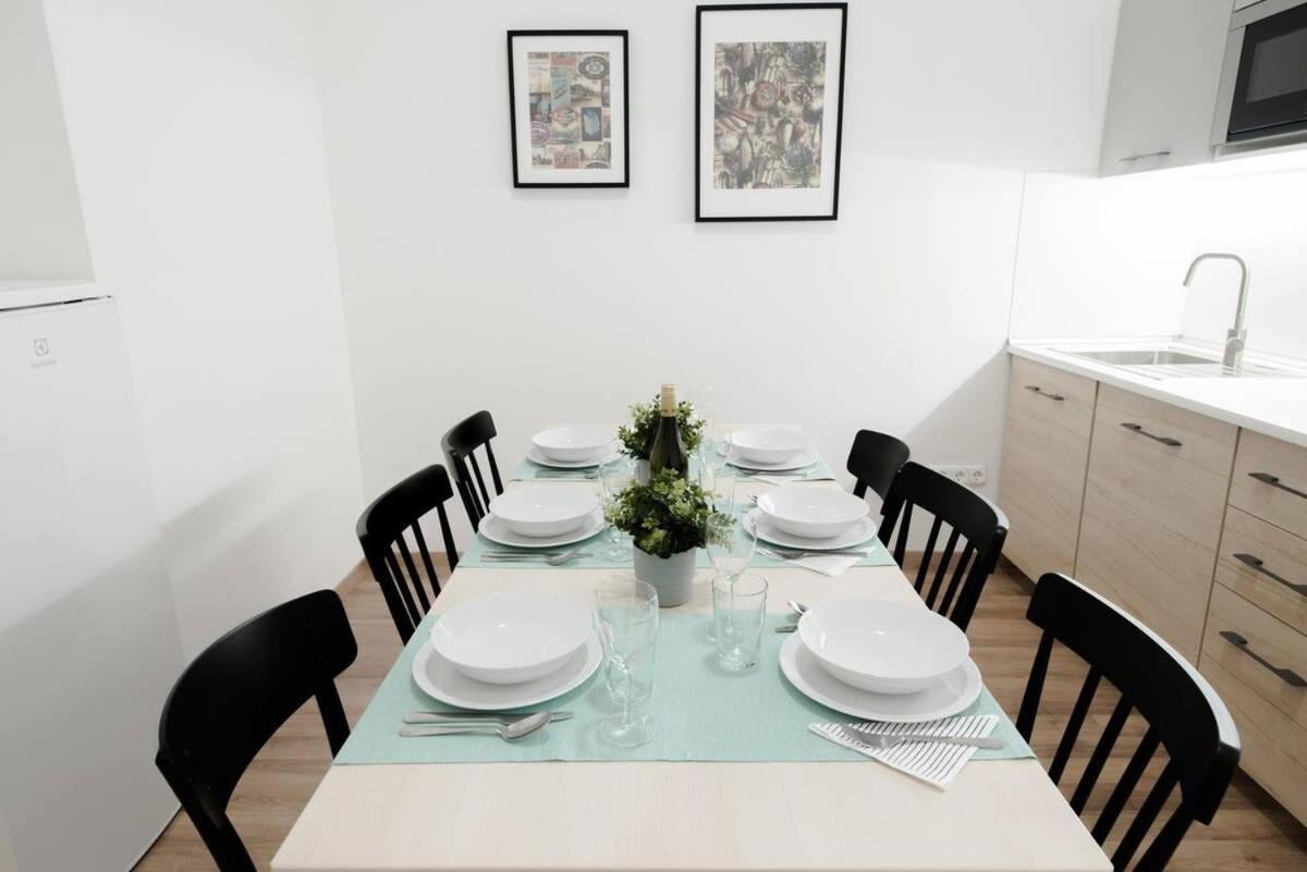 Lejlighed New With Aircon At Great Location *