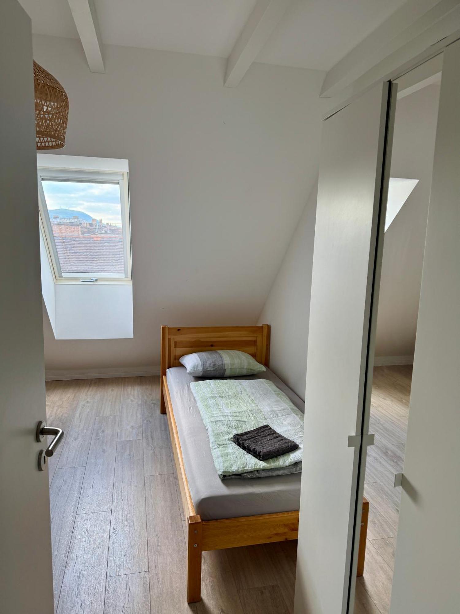 R77 Downtown - Penthouse Apartment *