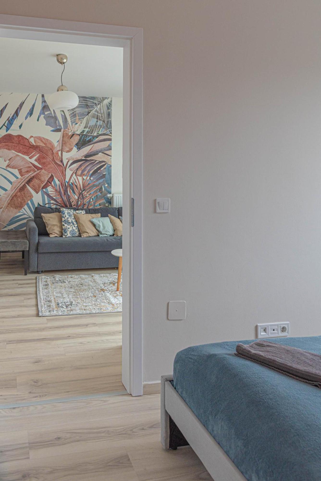 Dob36 With Free Private Parking And Balcony *