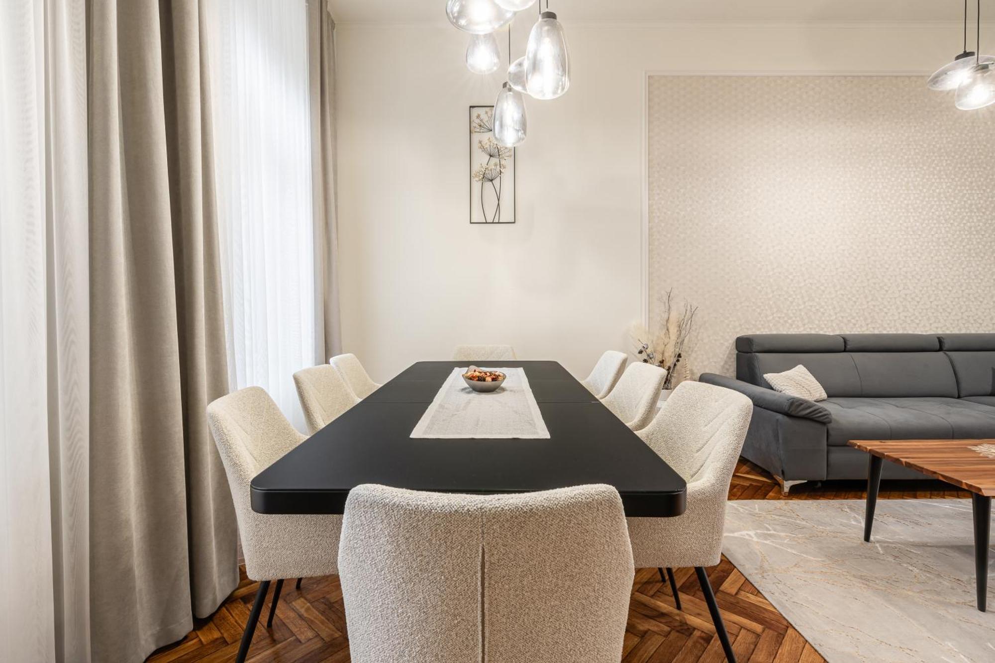 Astra Lux Bp Apartamento