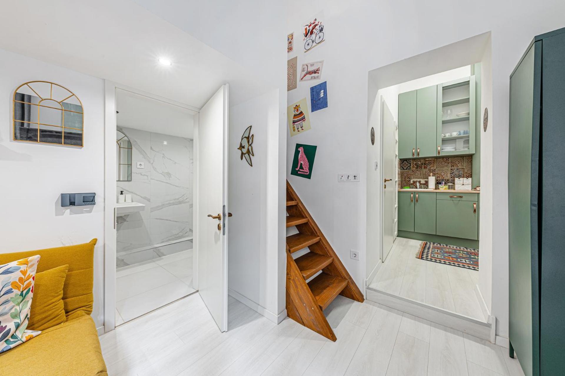 Charming & The Hidden Gem On Akacfa Str Apartament *
