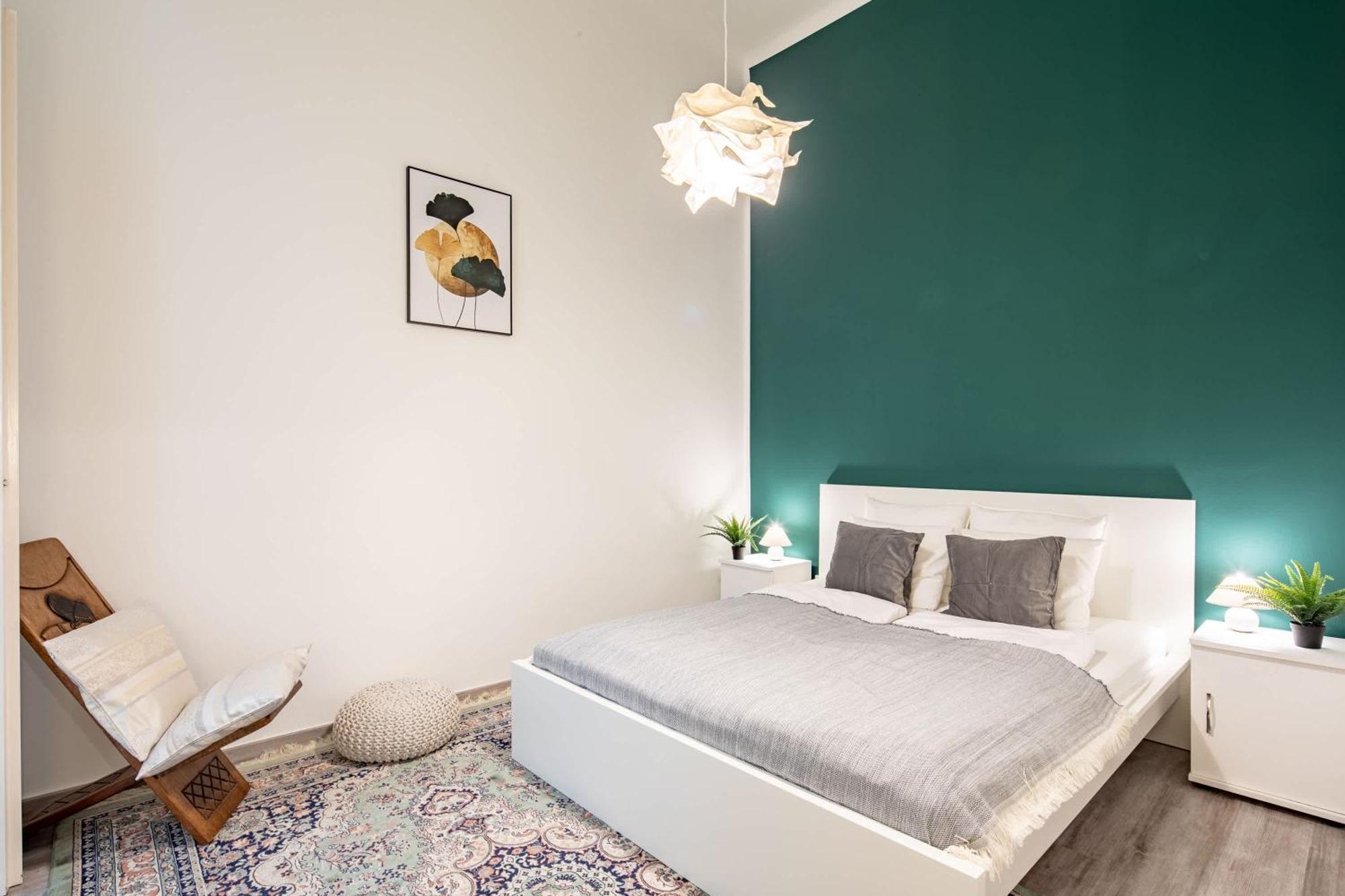 - Comfy - Large Apartment *