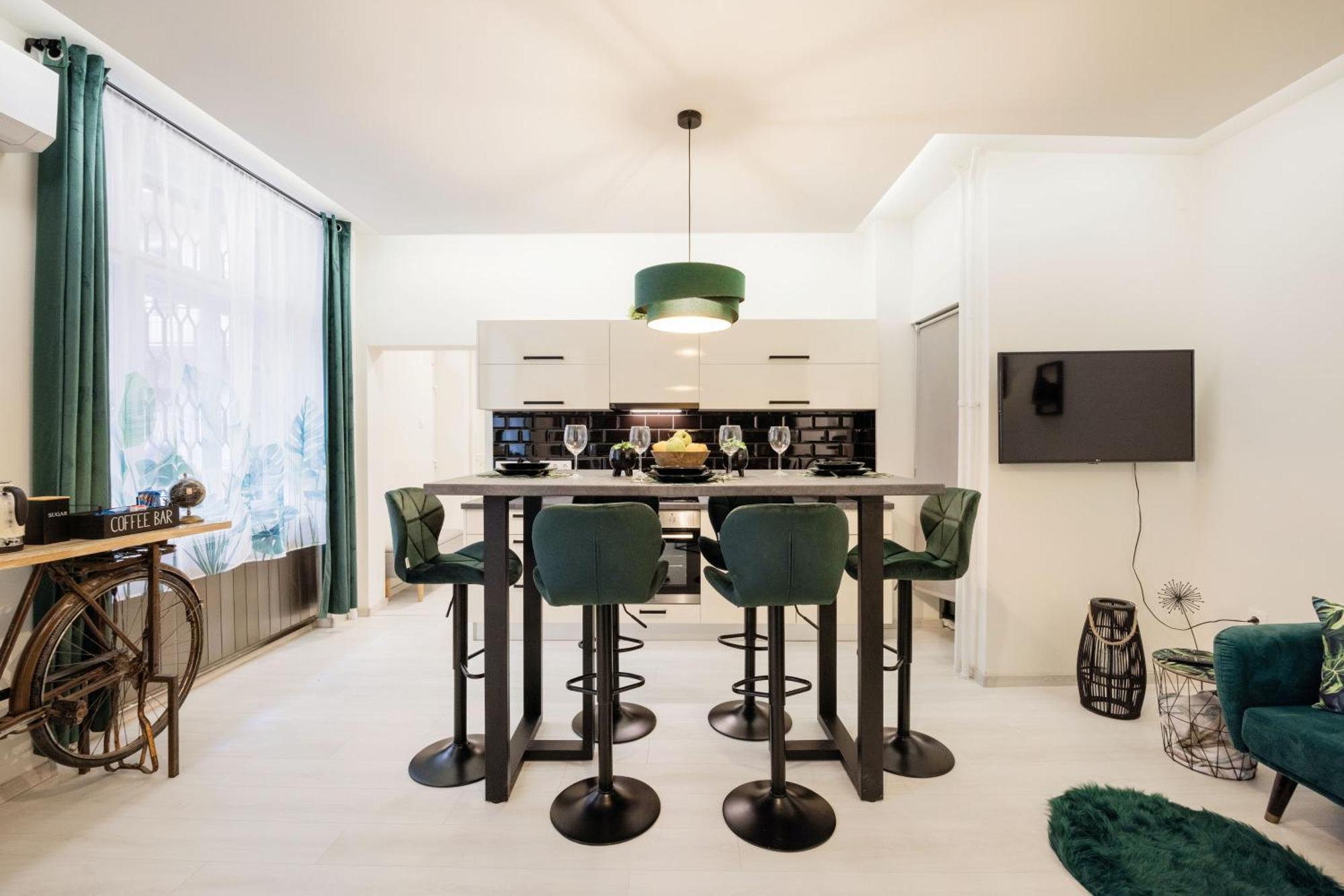 Hideaway With Jungle Vibes Budapest
