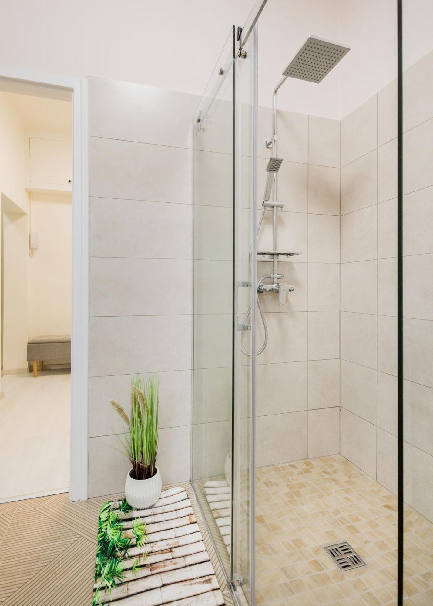 Hideaway With Jungle Vibes Apartment Budapest