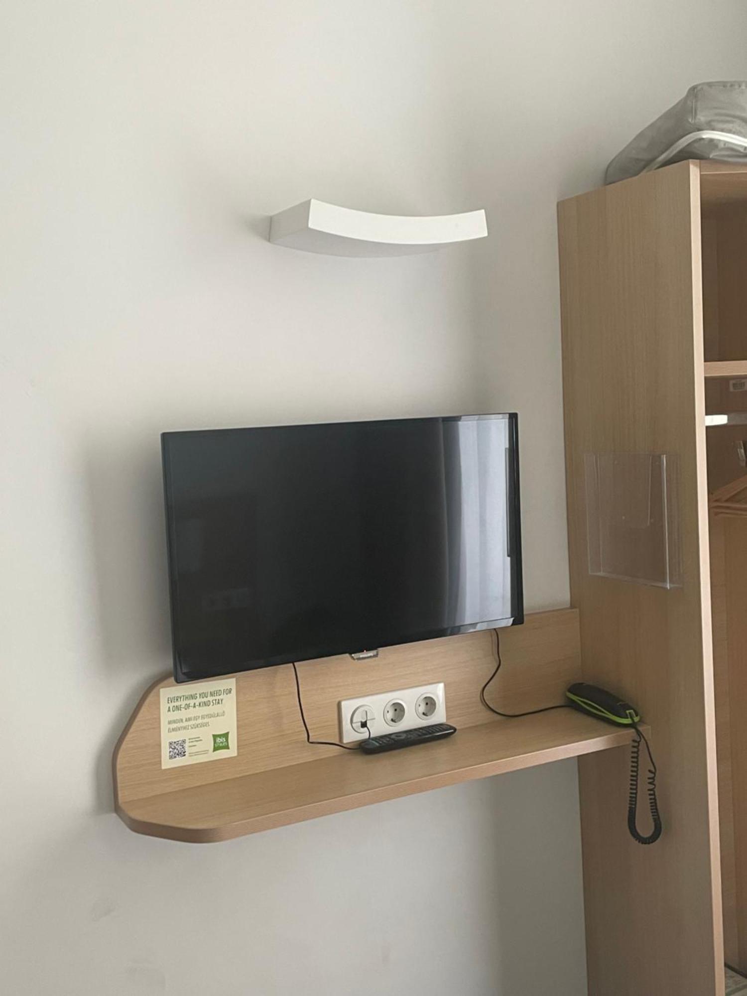 Hotel Ibis Styles Center 3*