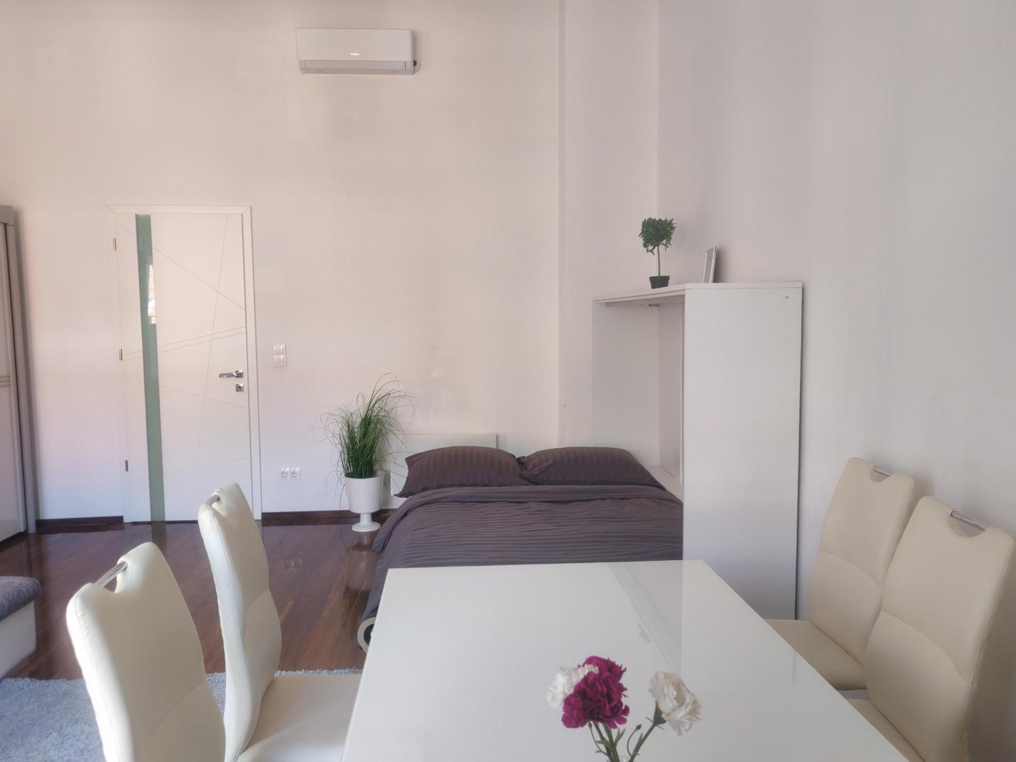 Basilika View Imperial -sas Street -need Reservation For Free Parking Apartman *