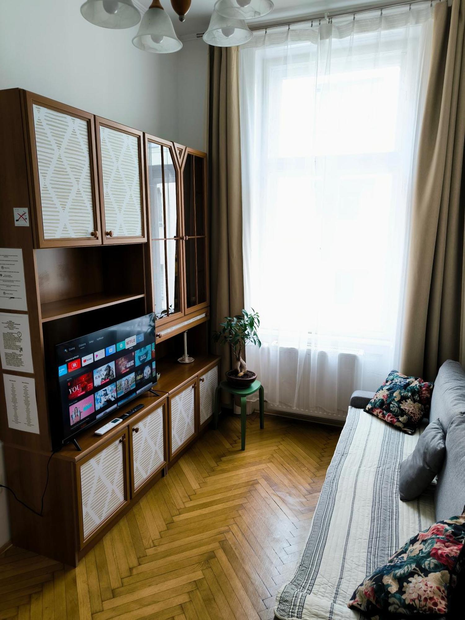 Margaret & Violet - Stylish Downtown In Appartement Budapest