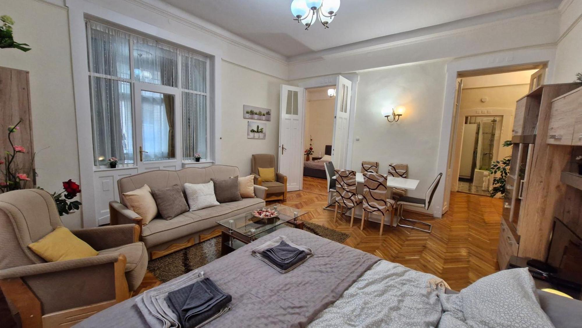 Apartman River Center *