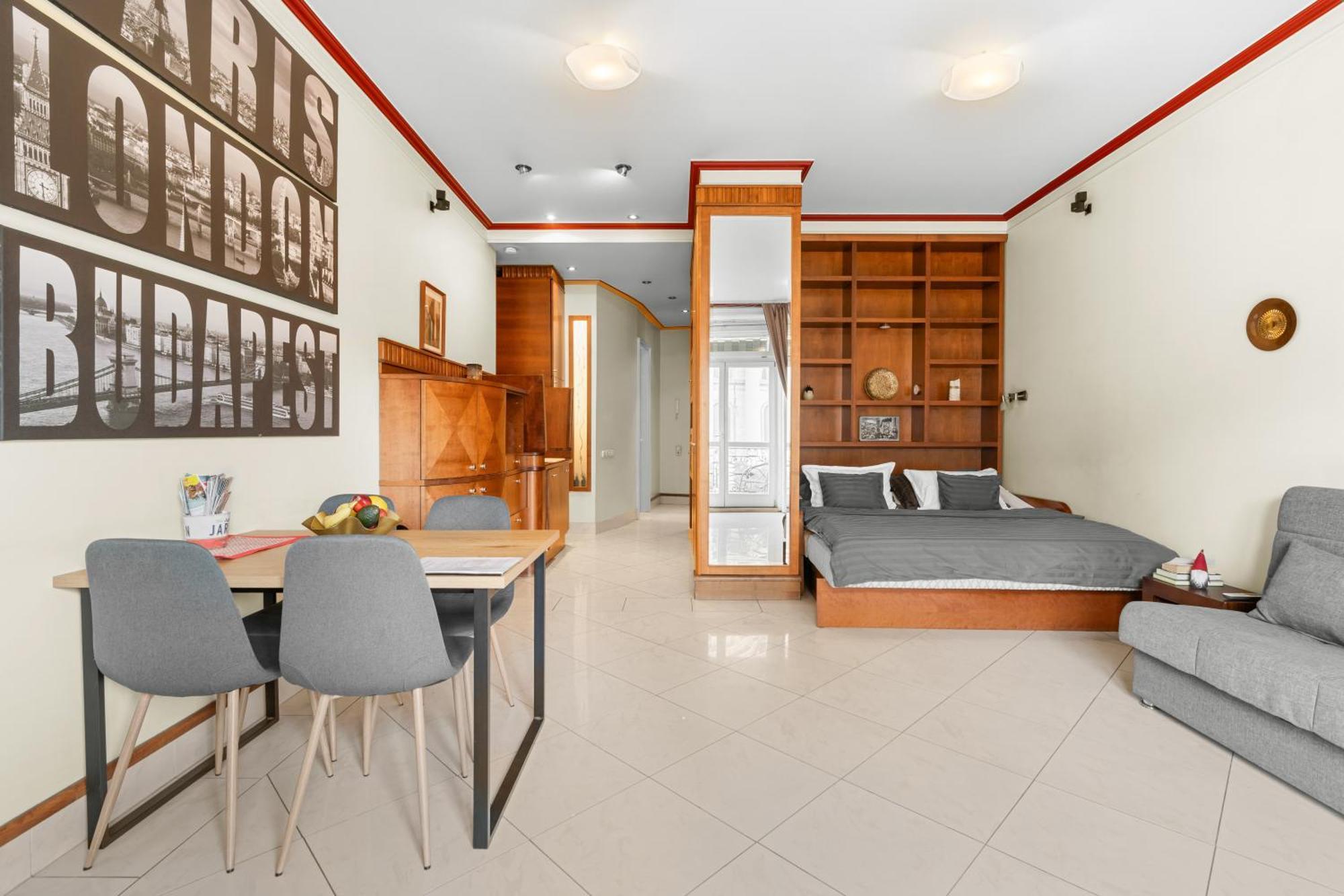 Breathless Panorama Basilika With Balcony Need Reservation For Free Parking Apartamento