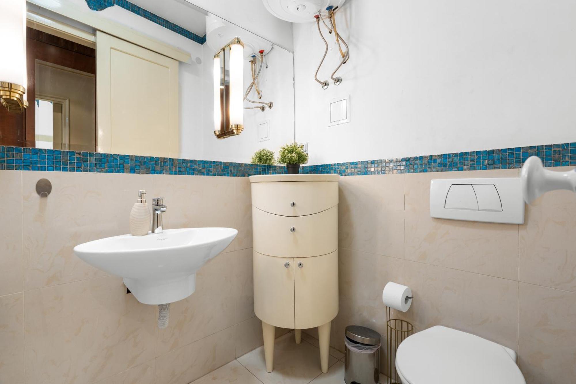 Breathless Panorama Basilika With Balcony Need Reservation For Free Parking Apartamento Budapest