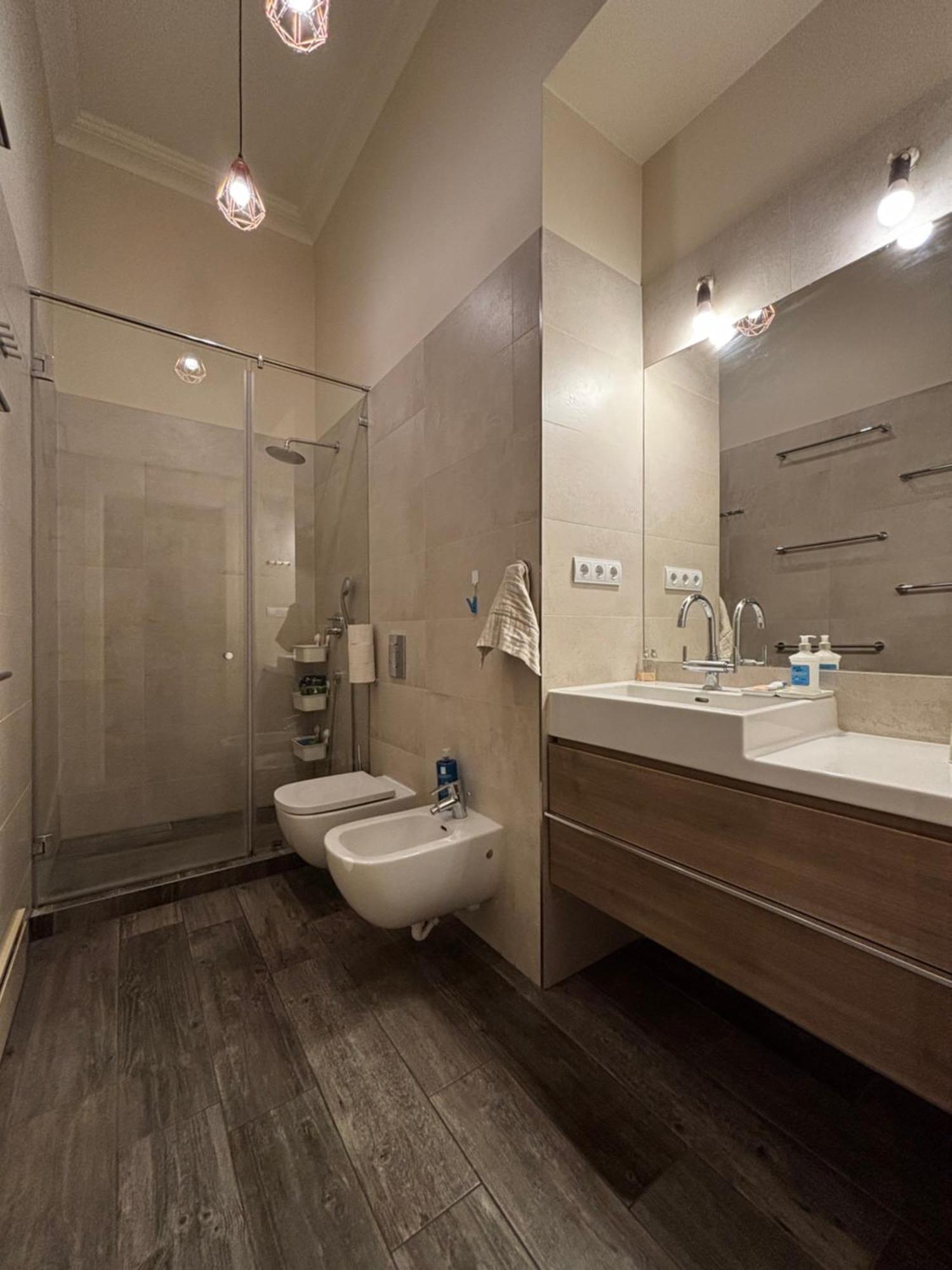 Gellert Square Family - Premium In Buda Side's Cultural Center * Budapest