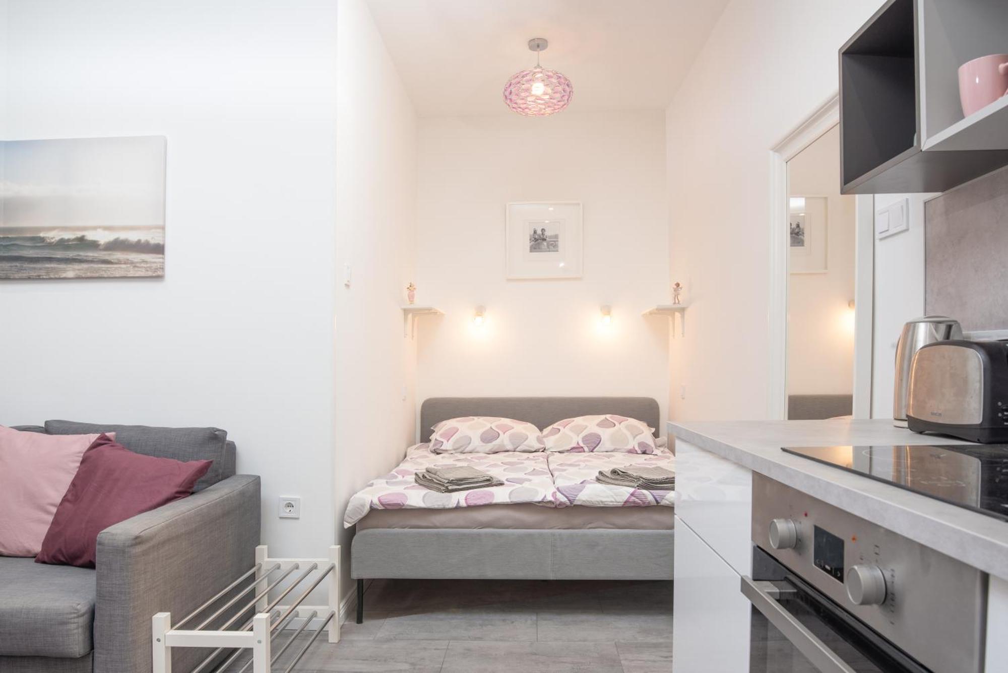 Maja's Sweet Little With Free Parking And Air Condition