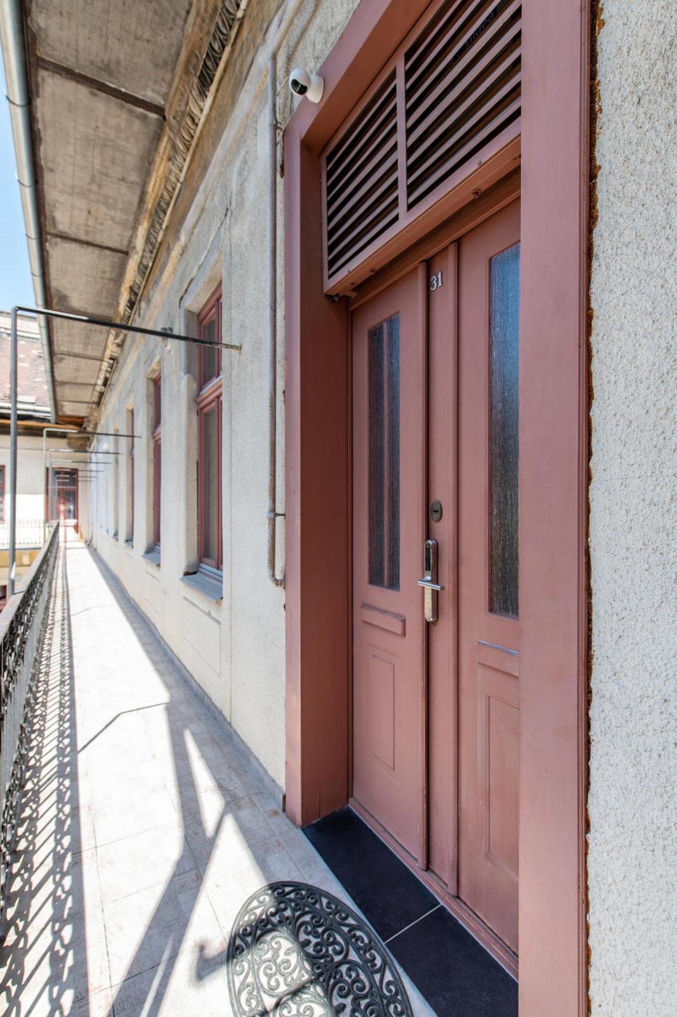 Ultra Paulay Ede Street 1br Appartement Boedapest