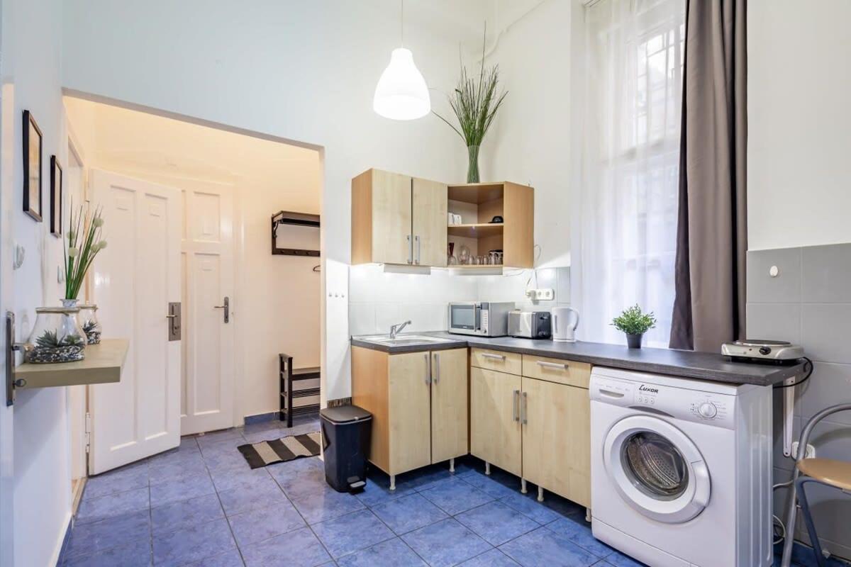 Ultra Away From Apartamento