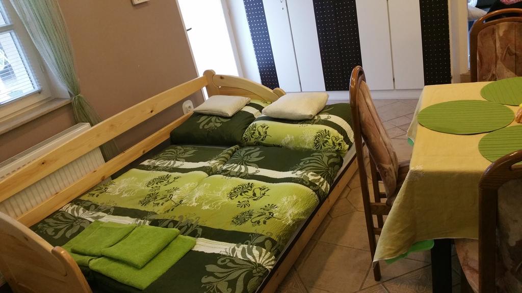 Apartament Patricia With Garden *