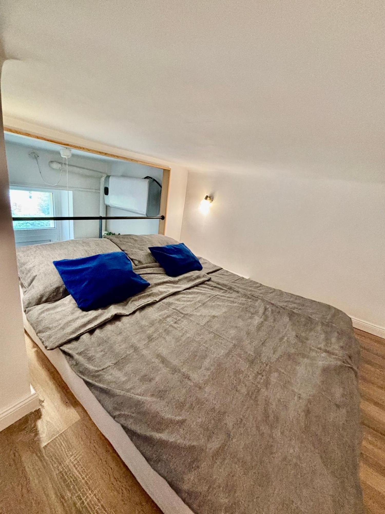 Pearl Apartment