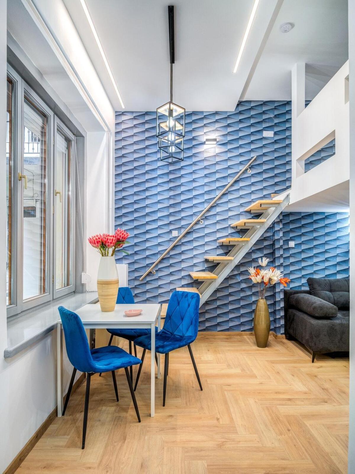 Nightlife Nest Apartment *