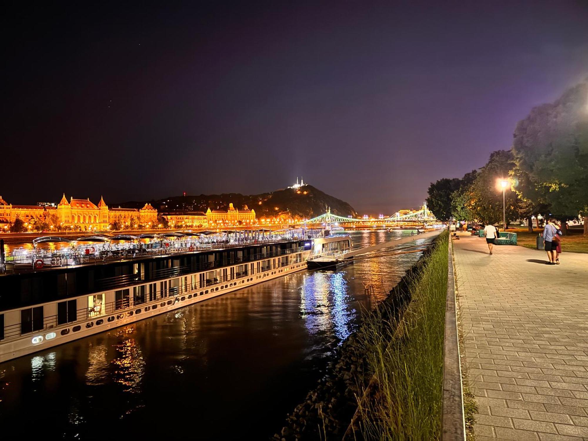 Victoria's Danube View Apartmán Budapešť