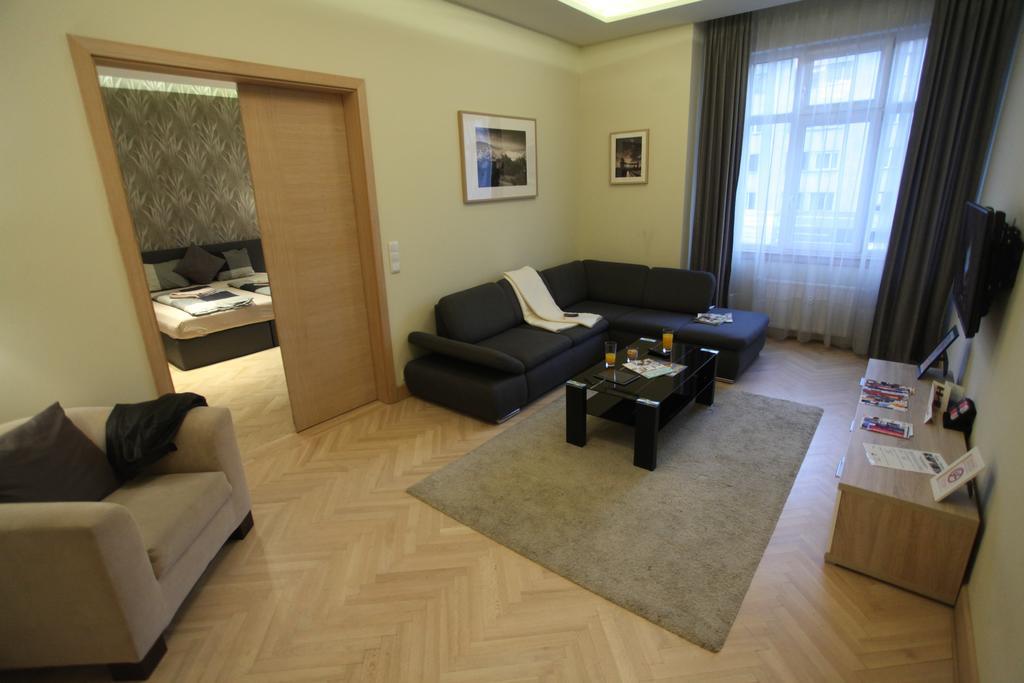 D.five Splendor Above The Lägenhet Budapest
