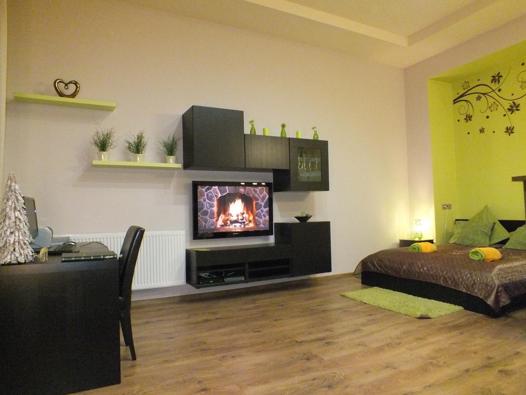 Standard By Hi5 - Fehérhajó Apartamento