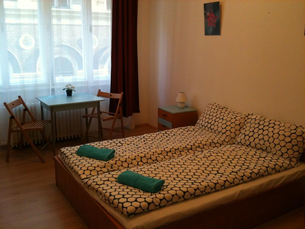 Caterina Private And Hostel *
