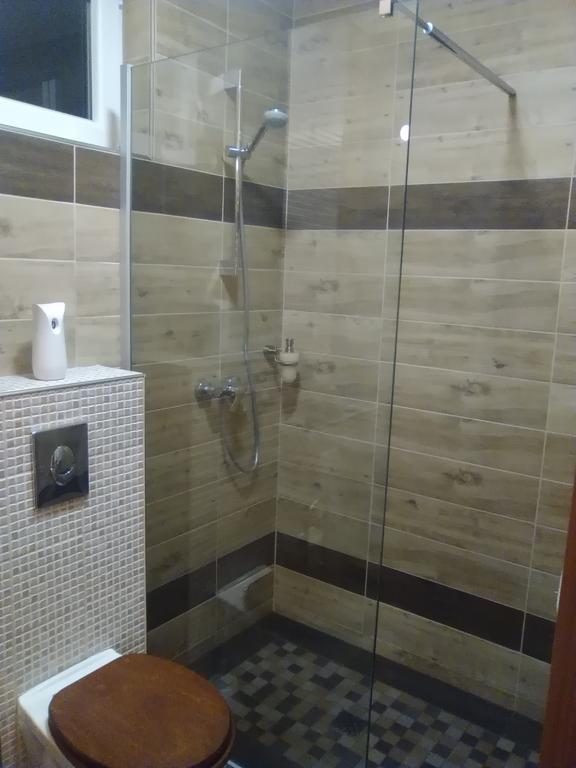 Vilmos-lak Budapest