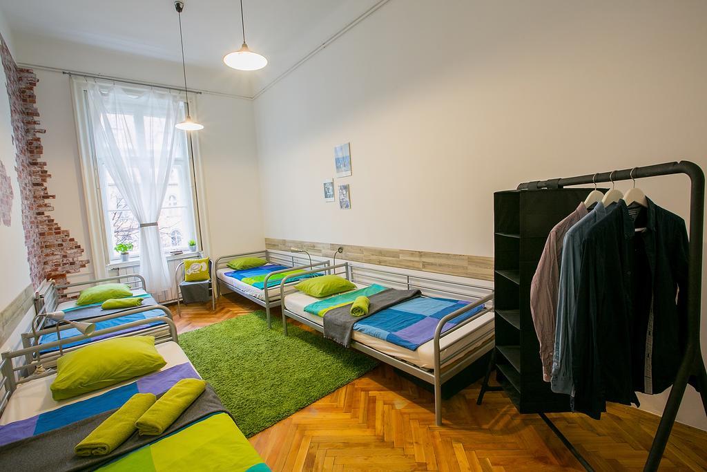 Hostel Friends Hostel&apartments