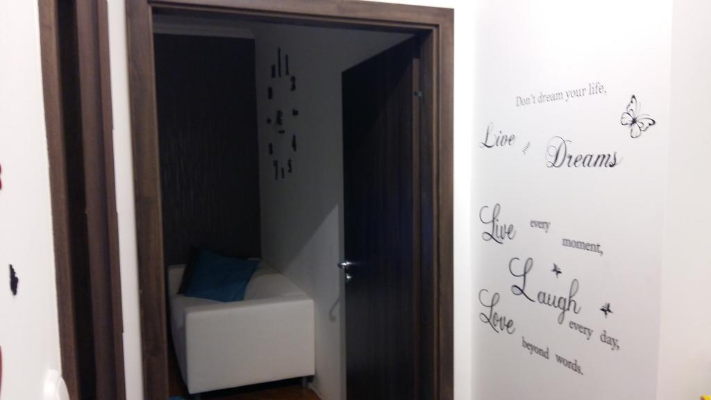 Lägenhet Rona Apartman *