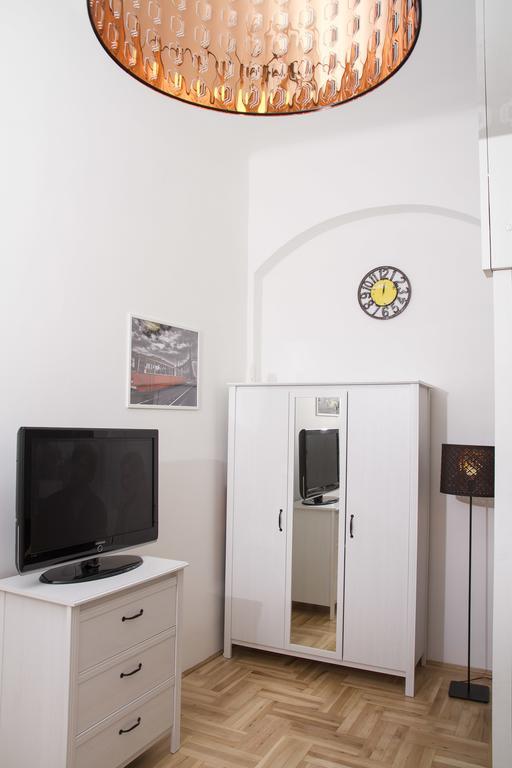 Lovag Apartamento *