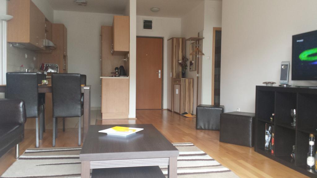 River Loft 304-305