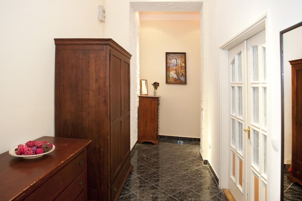 Liana-luxury And Flat Apartman *