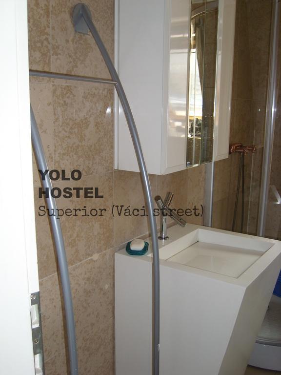 Yolo Hostal *