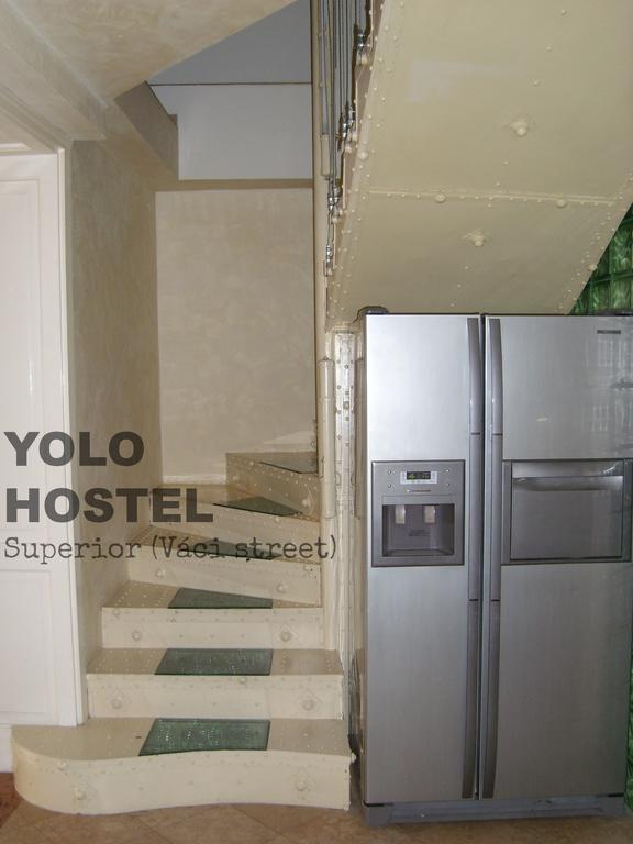 Yolo * Budapest