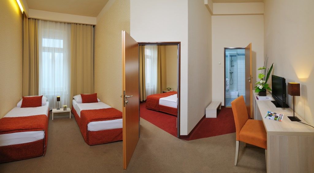 Star Hotel 3*