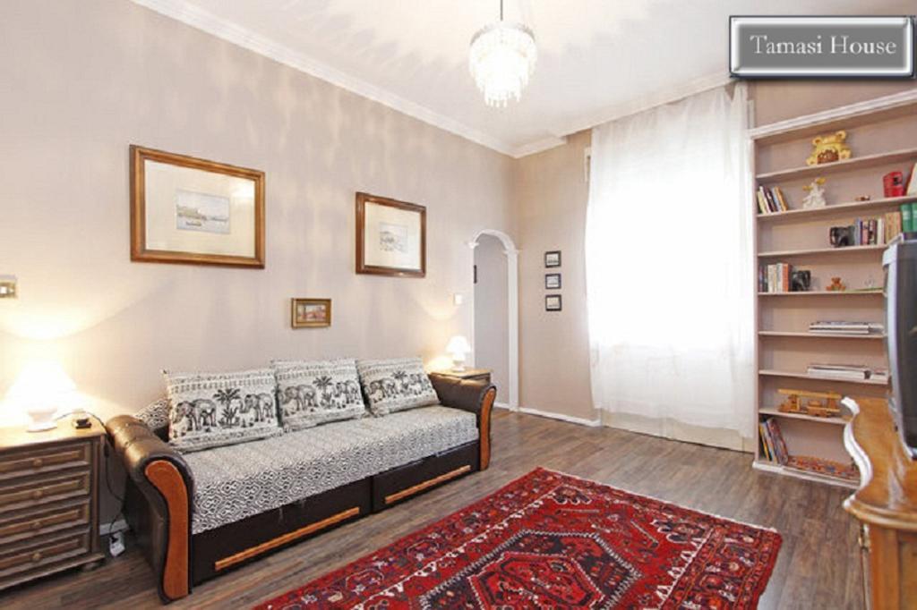 Tamasi House Appartement *