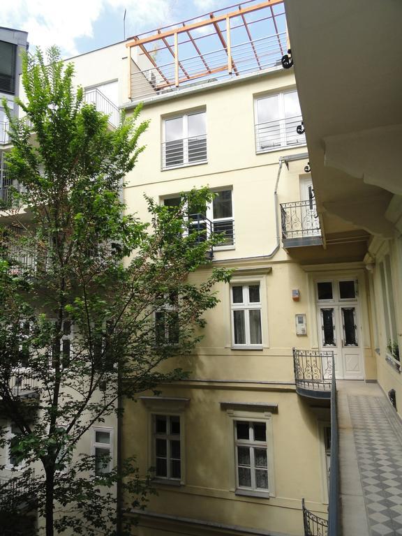 Apartment Harmony *
