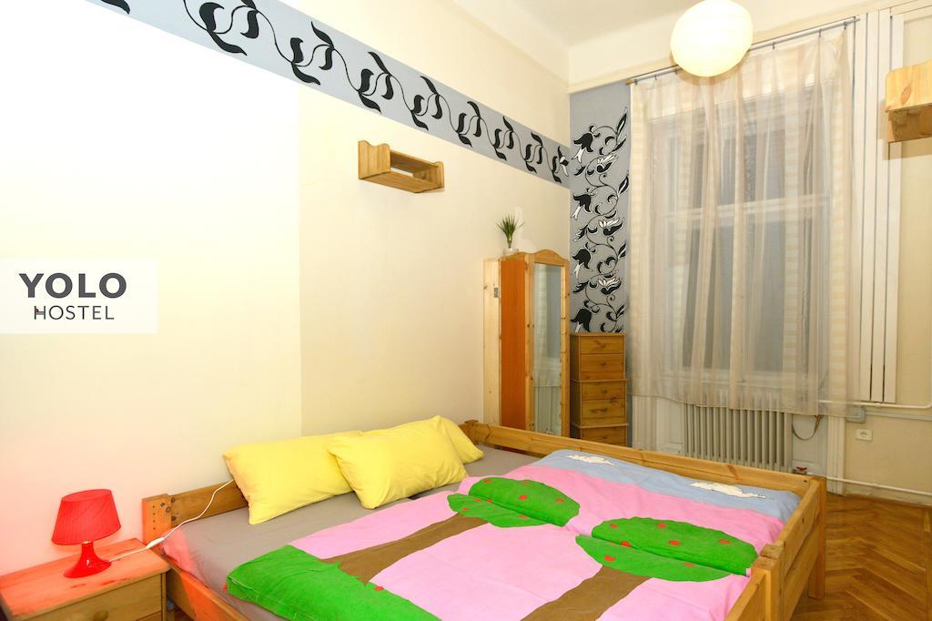 Hostal Yolo *