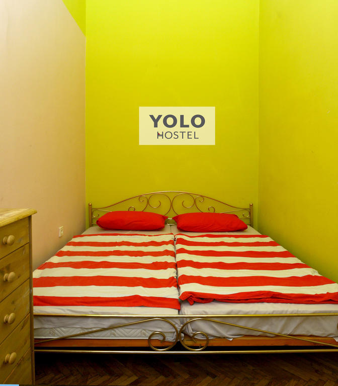 Hostal Yolo *