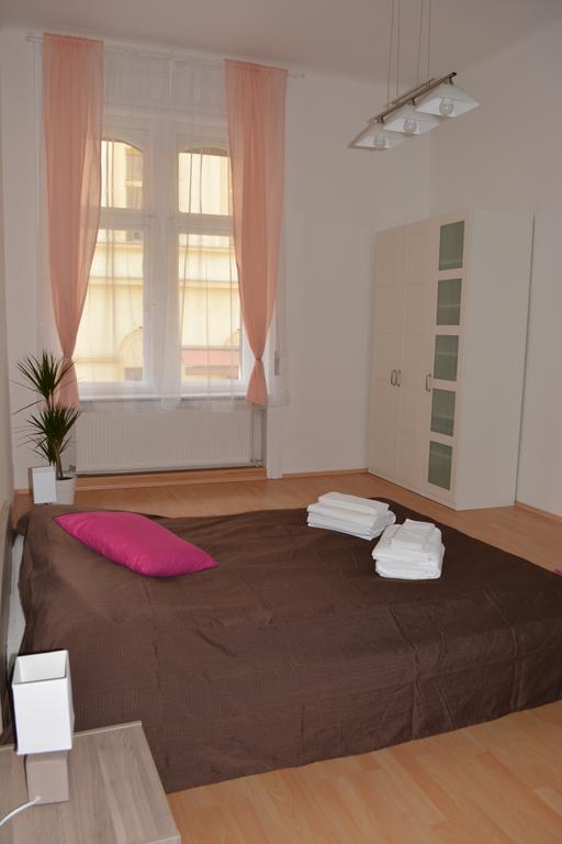 Erkel Apartman Boedapest