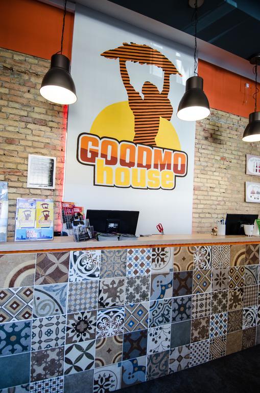 Hostal Goodmo House