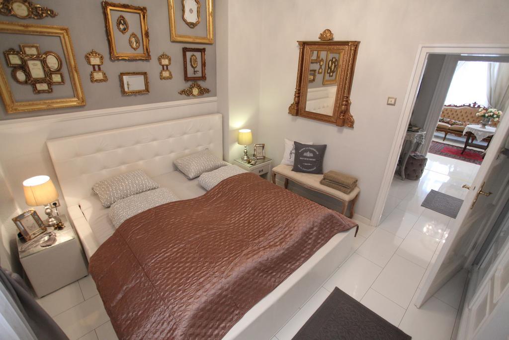 Apartman D.five Neo-baroque With Terrace Budapest