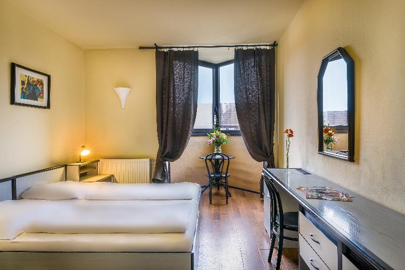 Thomas Hotel