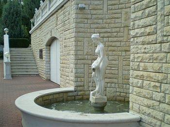 Korda Hotel 3*