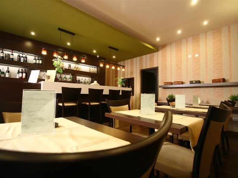 Hotel 21 And 3*