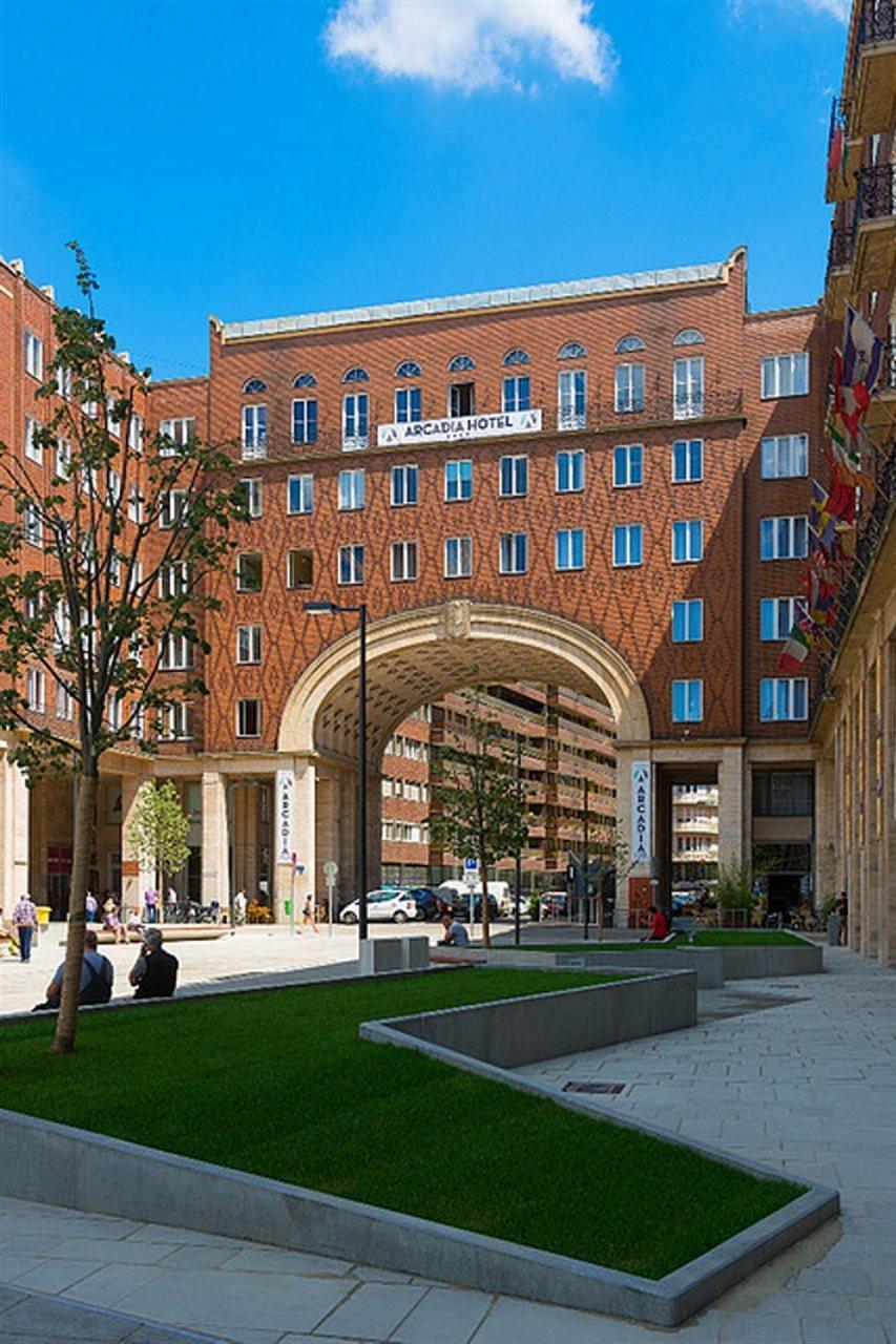 Hotell Arcadia 4*