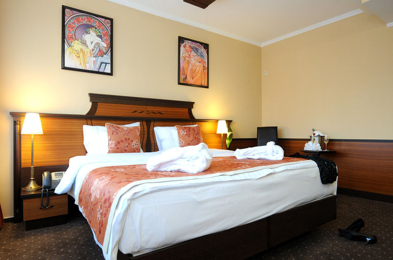 Hotell Baron 4*